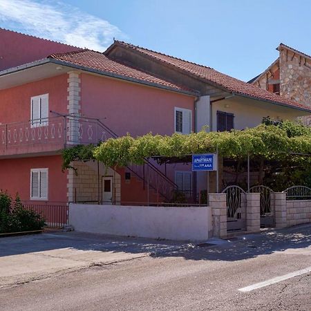 Apartments Ana Buratovic Stari Grad  Eksteriør bilde
