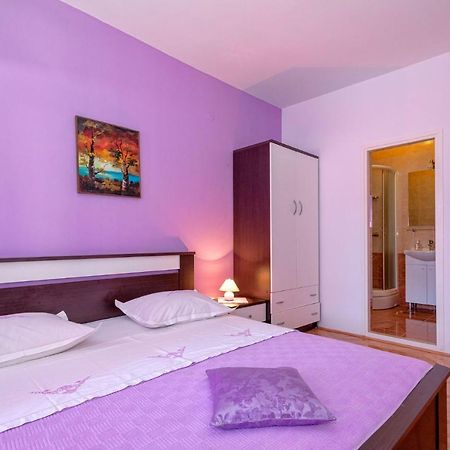 Apartments Ana Buratovic Stari Grad  Eksteriør bilde