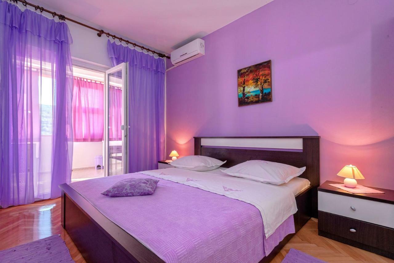 Apartments Ana Buratovic Stari Grad  Eksteriør bilde