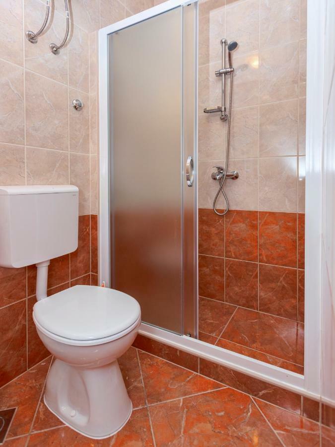 Apartments Ana Buratovic Stari Grad  Eksteriør bilde