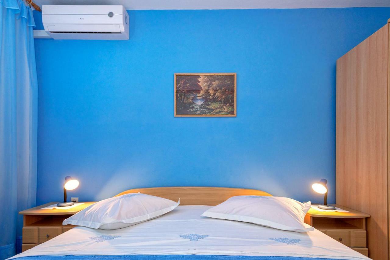 Apartments Ana Buratovic Stari Grad  Eksteriør bilde