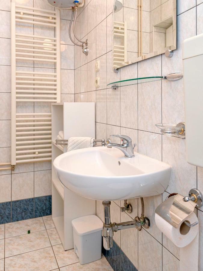 Apartments Ana Buratovic Stari Grad  Eksteriør bilde